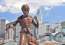 Statue of Bruce Lee on the Avenue of Stars, a tribute to the city's film industry Hong kong bruce lee statue.jpg