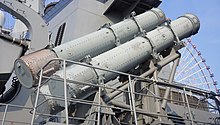 JS Atago（DDG-177） SSM-1B Canister in Tenpouzan Port 20140426.JPG