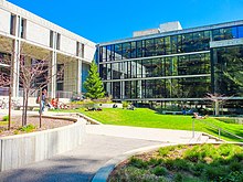 McHenry Library UCSC.jpg