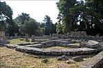 Олимпия - Дом городского совета Bouleuterion.jpg