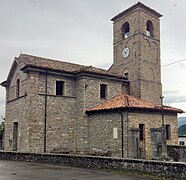 Iglesia entre Fornovo di Taro y Cassio.