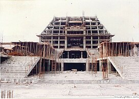 Le chantier du Radha Krishna-chandra à Bangalore, Karnataka.