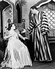 cene from Othello with Paul Robsen as Othello and Uta Hagen as Desdemona, Theatre Guild Production, Broadway, 1943-44.