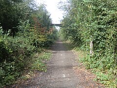 Passage de la voie verte sous un pont au nord de Limours.