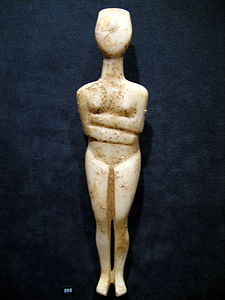 Statuette cycladique féminine, 25 cm.