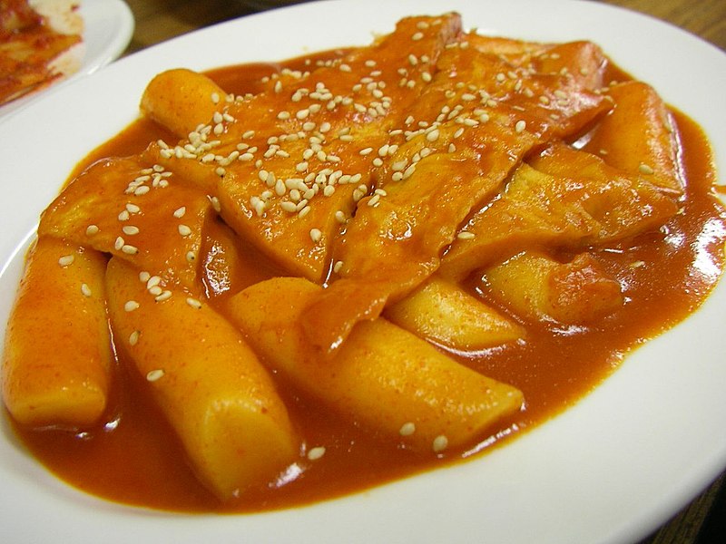 File:Korean.snacks-Tteokbokki-08.jpg