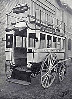 Le premier omnibus à chevaux de Toulouse (1863).