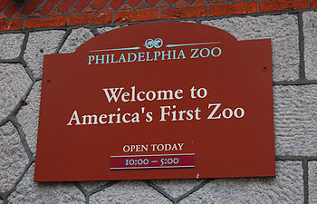 The zoo's welcome sign