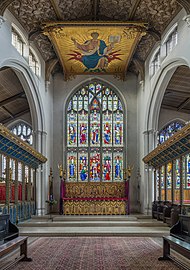 Sanctuary of St Cyprian's, Clarence Gateat St Cyprian's, Clarence Gate, by Diliff