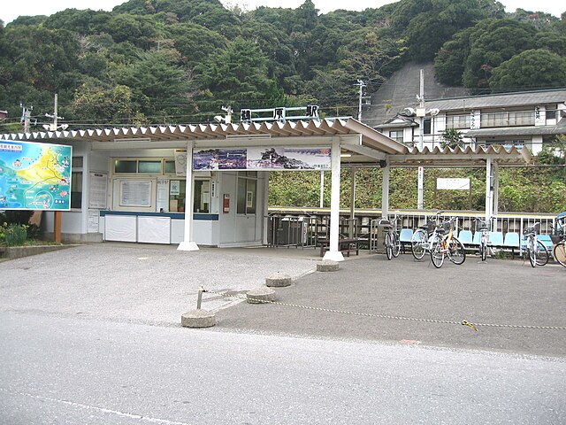 640px-Ubara-station-stationhouse-2007.jpg