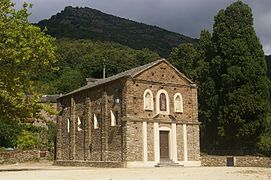 Chapelle Saint-Charles vue de la place.