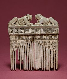 Etruscan comb, ᱜᱚᱴᱟᱜᱩᱴᱤ seventh century BC.