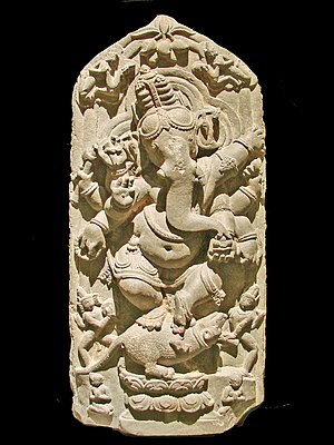 Dancing Ganesh (Ganesha) sculpture from North ...