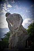 "Un gegant", estàtua de Frederic Storck