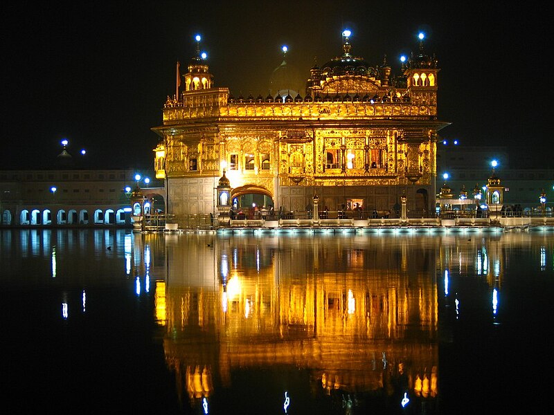 File:Harmandir Sahib in the night.jpg