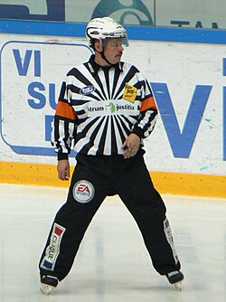 Ringbom SM-liiga-ottelussa Tampereella syyskuussa 2008.