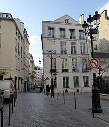 Rue de la Lune.