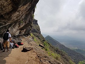 కోటకు దారి