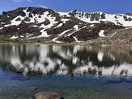 Водите на Подгоречкото Езеро