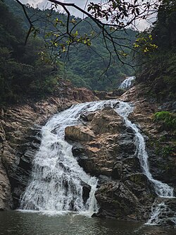 九龙漈景区的瀑布