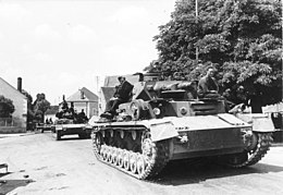 Bundesarchiv Bild 101I-055-1599-31, Frankreichfeldzug, Panzer IV.jpg