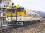 キハ48形使用の急行「つやま」 車両リニューアル前