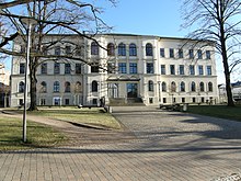 Haus I des Martin-Luther-Gymnasiums Frankenberg/Sa. am Lutherplatz