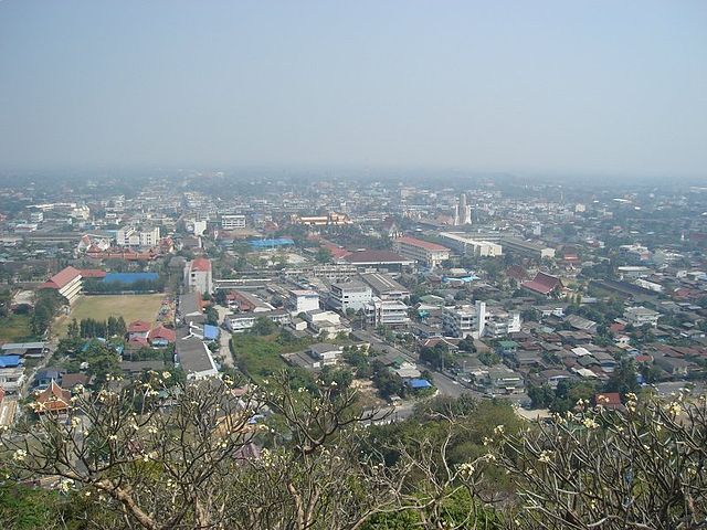 Ausblick über die Stadt vom Khao Wang