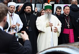 Représentants albanais des communautés sunnite, orthodoxe, bektachi et catholique (Lucjan Avgustini)