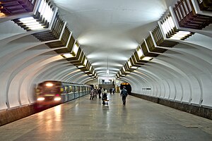 Metro NNG Line1 Leninskaya.jpg