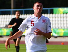 Michael Keane 3 (cropped).jpg