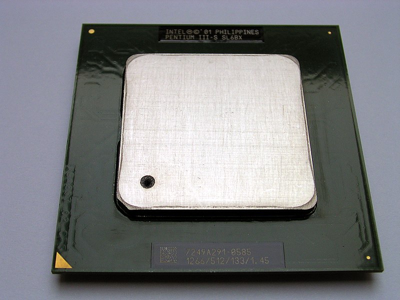 File:Pentium III-S Tualatin.JPG