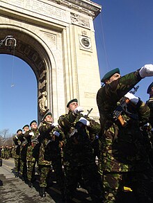 Romanian Mountain Troops National Day 2007.jpg