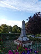 Le monument aux morts.