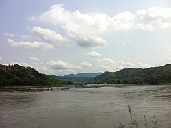 Нижнее течение реки Тинцзян в 2012 году