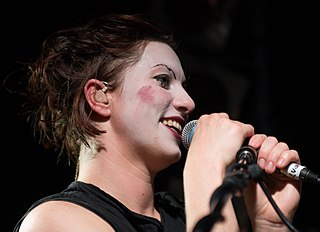 Amanda Palmer performing in Auckland, 2006