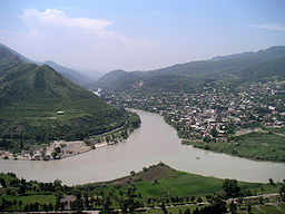 Kuras flodmöte med Aragvi i Mtscheta