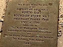 Пограничный камень (округ Колумбия) NE 1 plaque.jpg