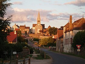 Église vue depuis la rue du Champ de l'Orme