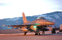 F-16 Fighting Falcon Avianos