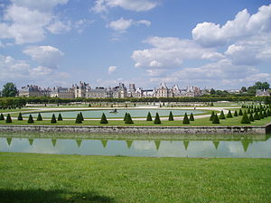 Kasteel met de tuinen