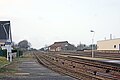 Vers Lamballe, la ligne, les voies de service et l'ancienne remise à locomotives.