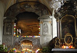 Das Heilige Grab in der alten Pfarrkirche in Wattens im Tirol.