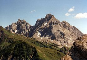 Monte Coglians et Creta delle Chianevate vus du nord-ouest.