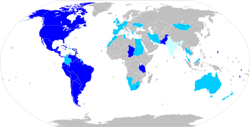 Carte du monde décrivant les pays accordant la nationalité par le droit du sol, colorés comme décrit dans la légende
