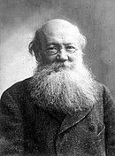 Peter Kropotkin kolem roku 1900.jpg