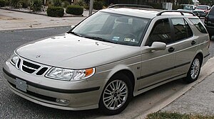 Saab 9-5 kombi.