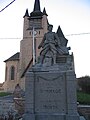 Kirche Saint-Albin mit Kriegerdenkmal