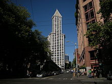 Сиэтл - Пионерская площадь, смотрит на восток, на Yesler Way 01.jpg