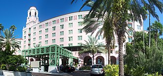 The Vinoy Park Hotel in St. Petersburg, Florida is an example of Mediterranean Revival architecture in the state. St. Pete Vinoy pano01.jpg